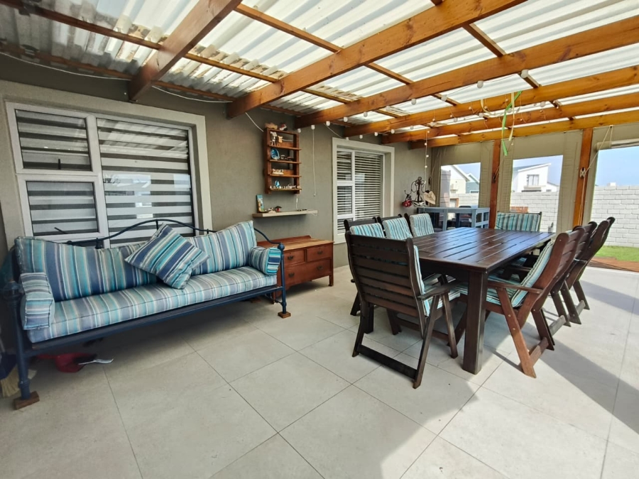 3 Bedroom Property for Sale in Fountains Estate Eastern Cape